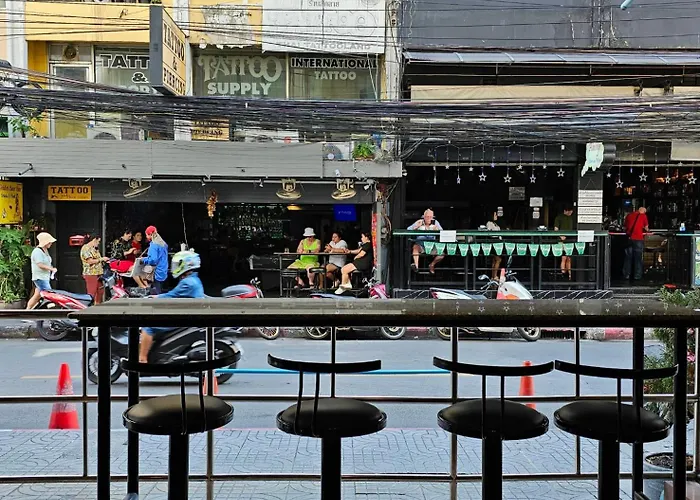 Dynasty Bangkok