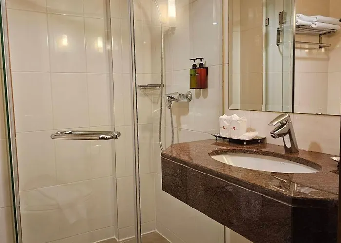 Dynasty Hotel Bangkok
