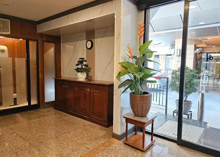 Hotel Dynasty