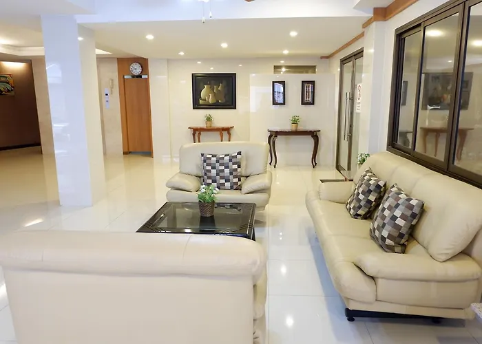 Hotel Dynasty 3*
